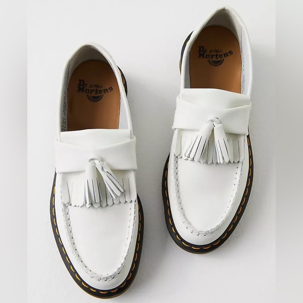 NWT DR MARTENS Adrian Loafers!